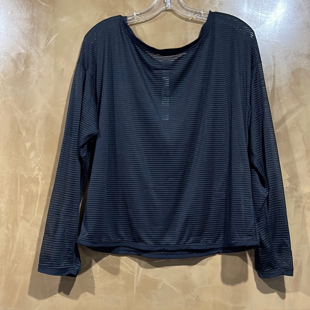 Sz 10 Lululemon semi Sheer Long sleeve top